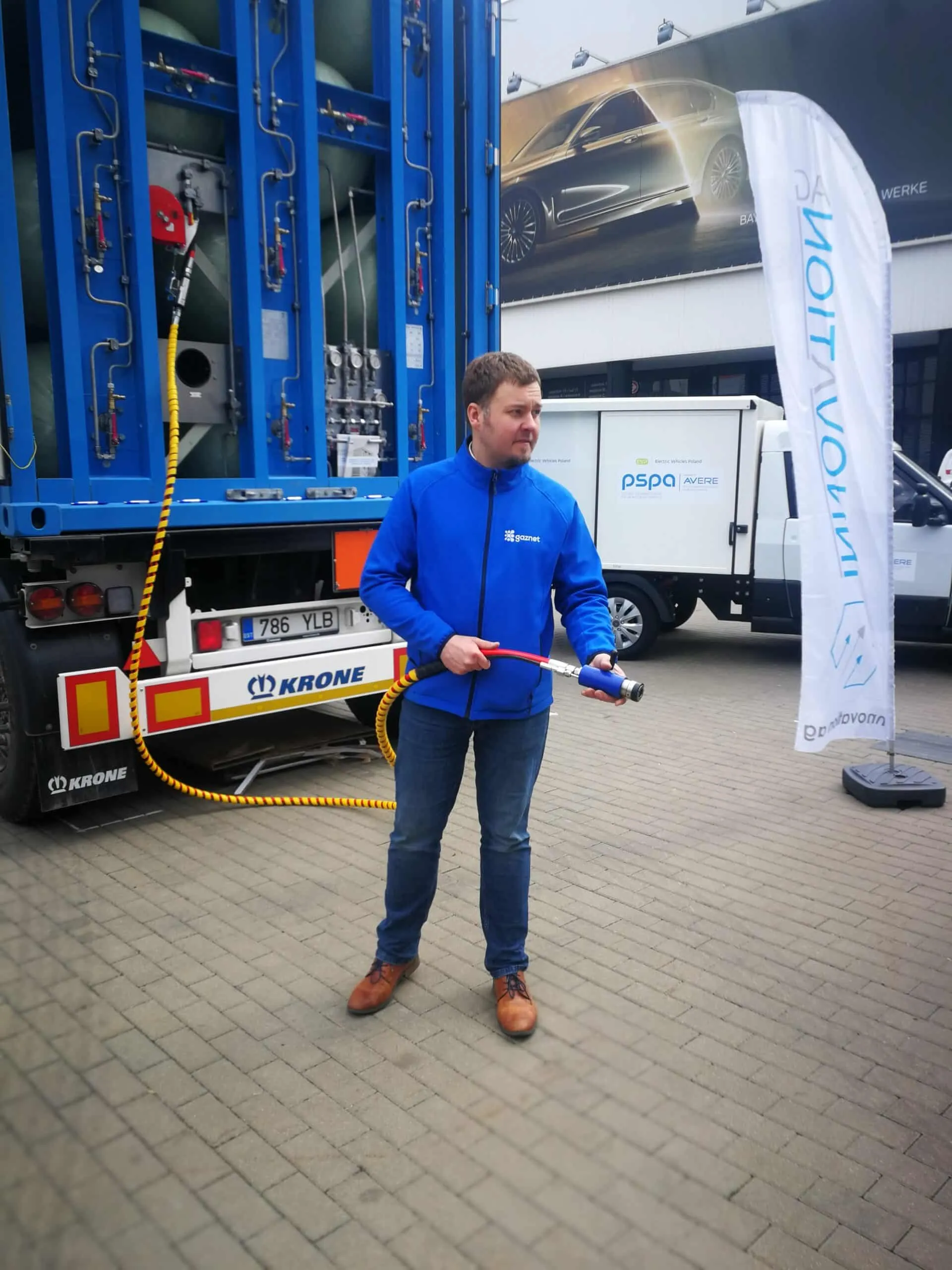 CNG cylinder storage installation