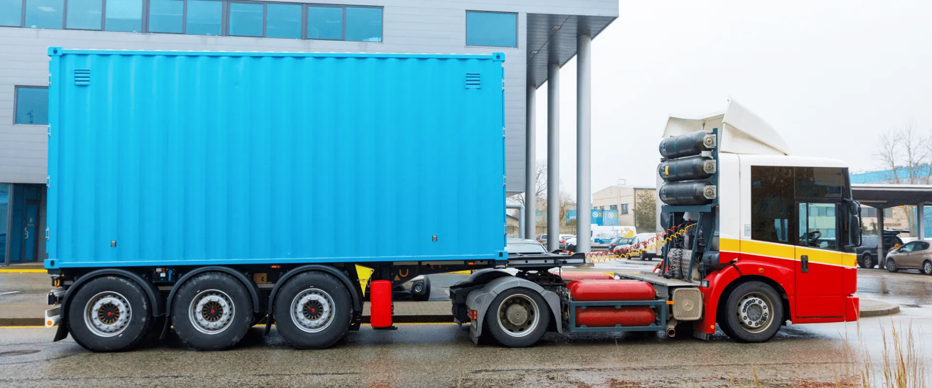 CNG cylinder array — what is CNG
